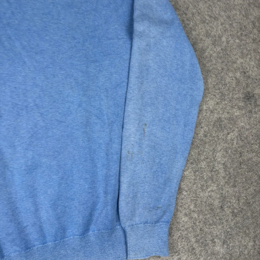 Vineyard Vines Sweater Mens Medium V-Neck Cashmere Blend Blue Whale Old Money